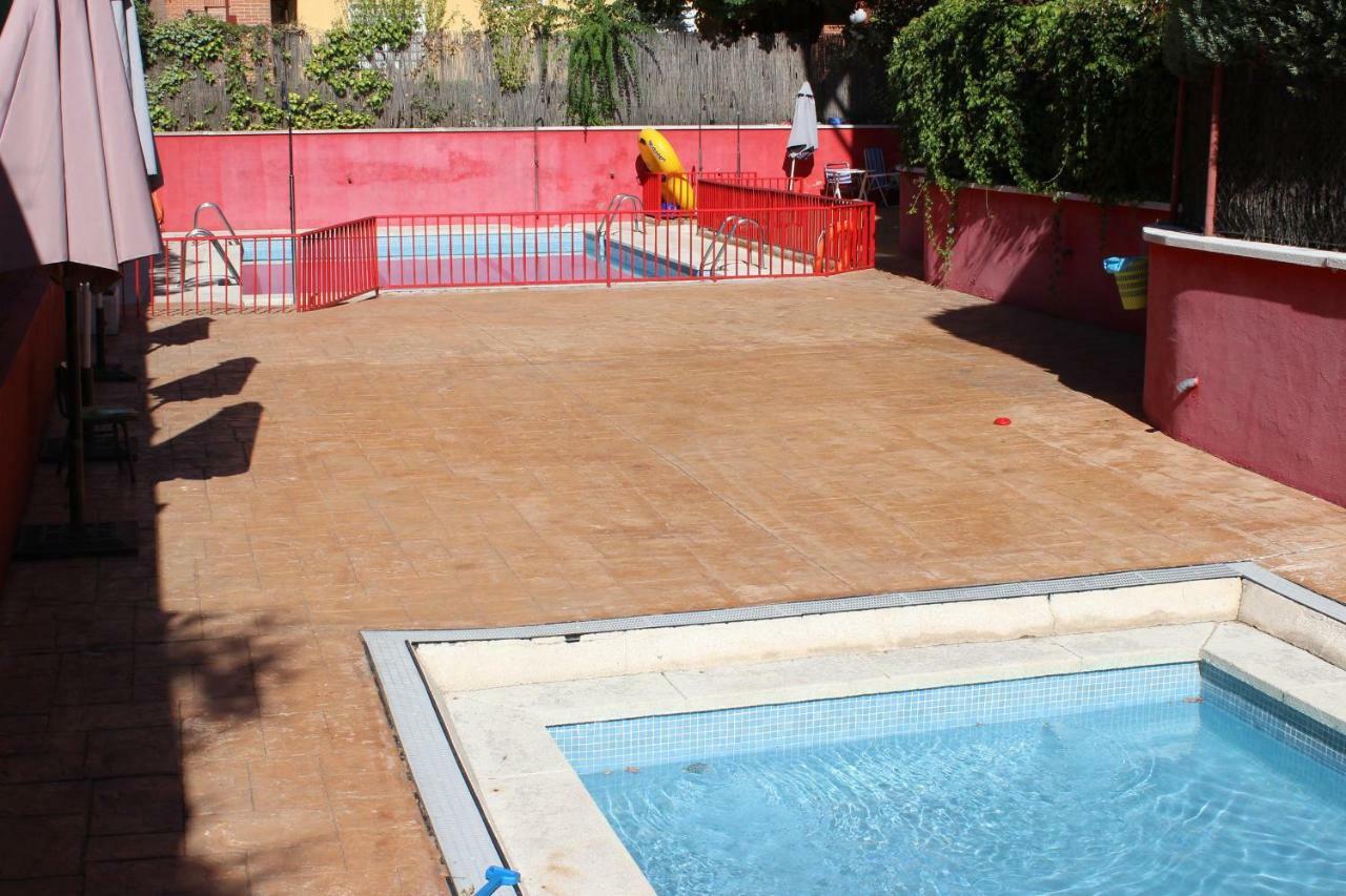 Vivienda Familiar Con Jardin Junto A Ifema Lägenhet Madrid Exteriör bild