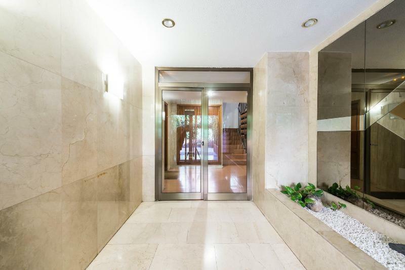 Vivienda Familiar Con Jardin Junto A Ifema Lägenhet Madrid Exteriör bild