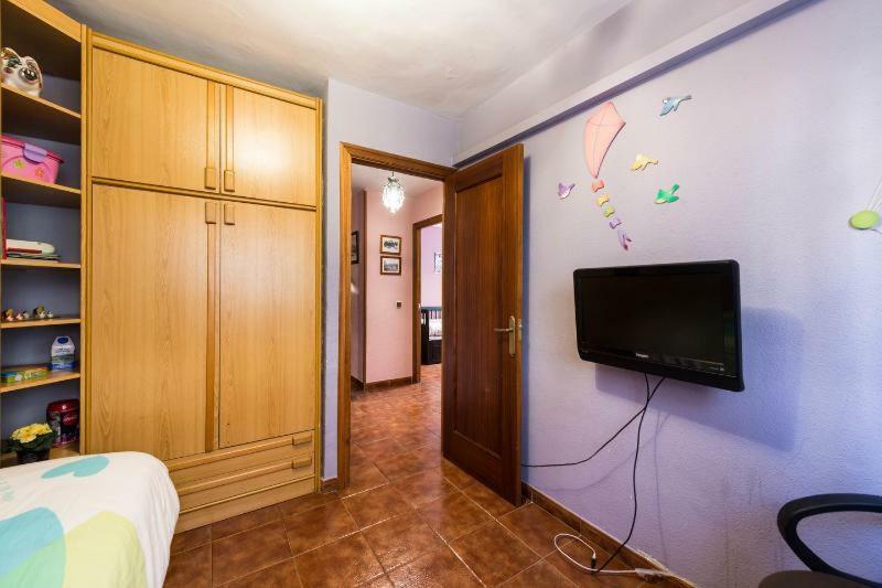 Vivienda Familiar Con Jardin Junto A Ifema Lägenhet Madrid Exteriör bild