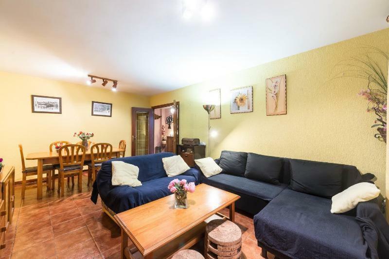 Vivienda Familiar Con Jardin Junto A Ifema Lägenhet Madrid Exteriör bild