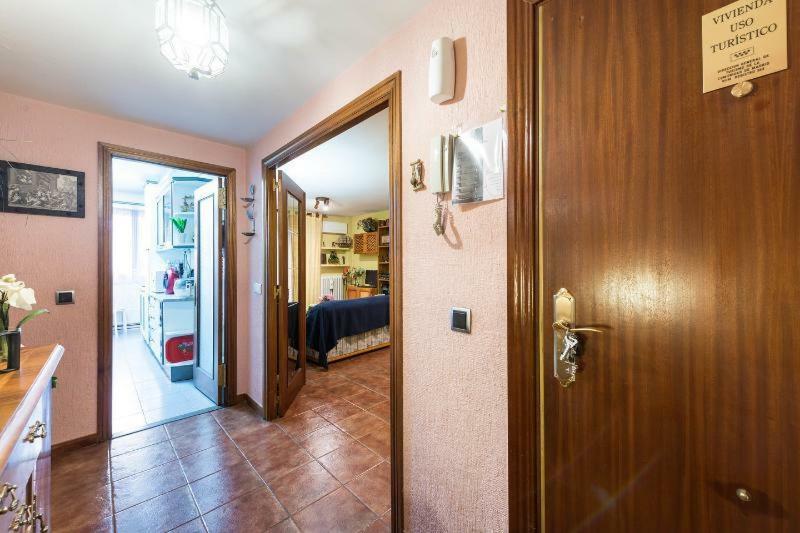 Vivienda Familiar Con Jardin Junto A Ifema Lägenhet Madrid Exteriör bild